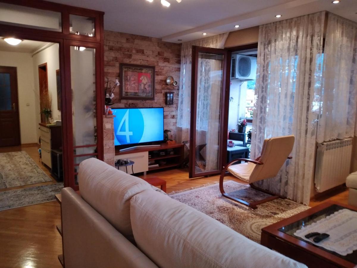 Omar'S View Apartment Sarajevo Exterior photo