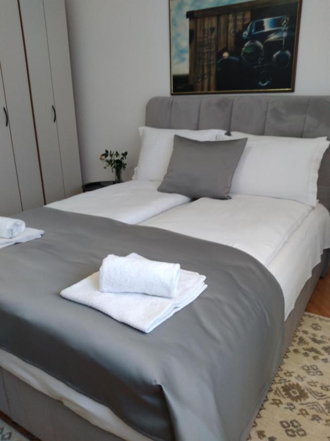 Omar'S View Apartment Sarajevo Exterior photo